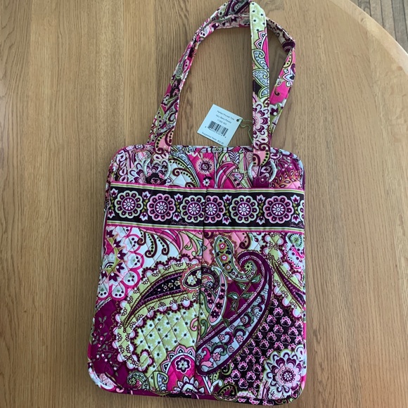 Vera Bradley Handbags - Vera Bradley perfect pocket tote